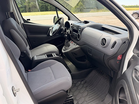 Peugeot Partner 6 of 9