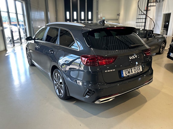 Kia Ceed 4 of 14