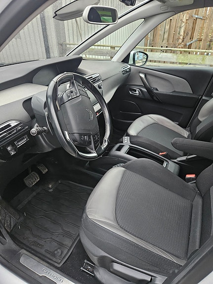Citroen Grand C4 Picasso 5 of 5