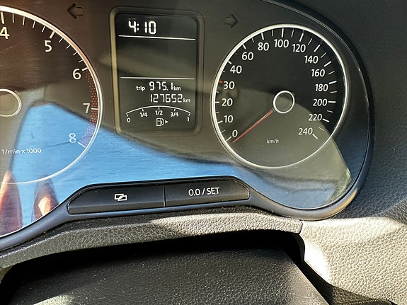 Volkswagen Polo 6 of 6