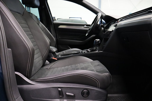 Volkswagen Passat 21 of 30