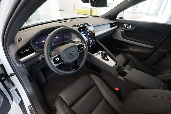 Polestar 2 7 of 8