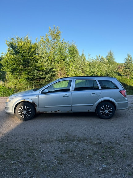 Opel Astra 4 of 4