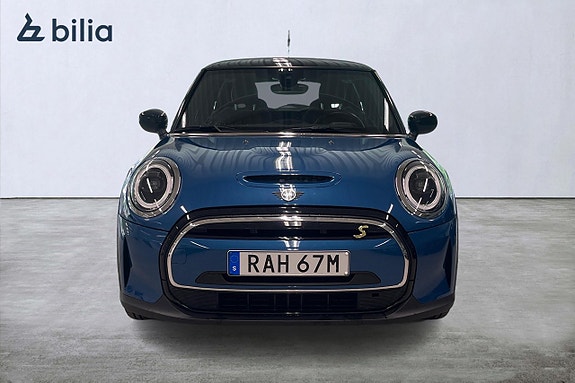 MINI Cooper SE 5 of 5