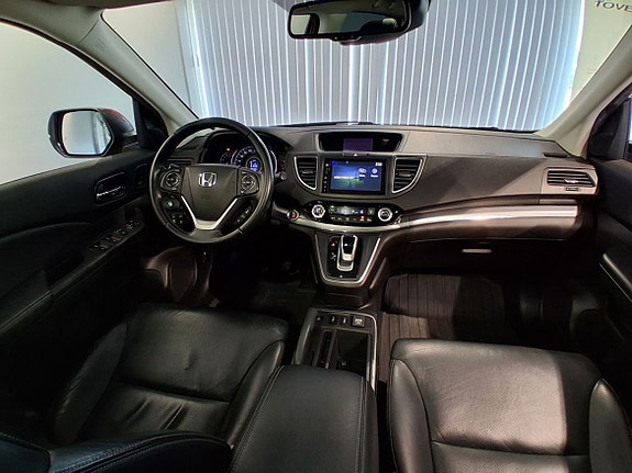 Honda CR-V 7 of 15
