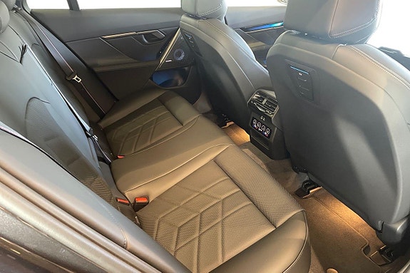 BMW 550e 6 of 14
