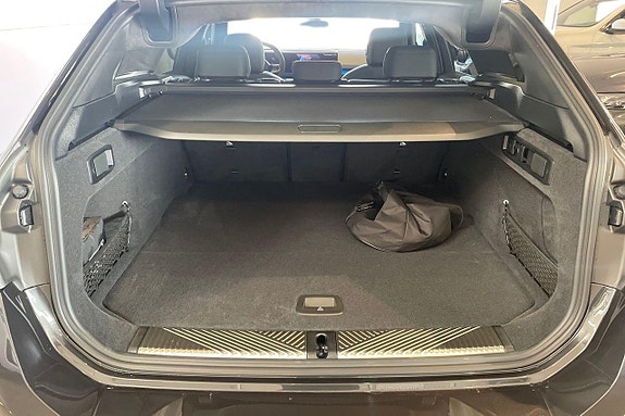 BMW 550e 9 of 14