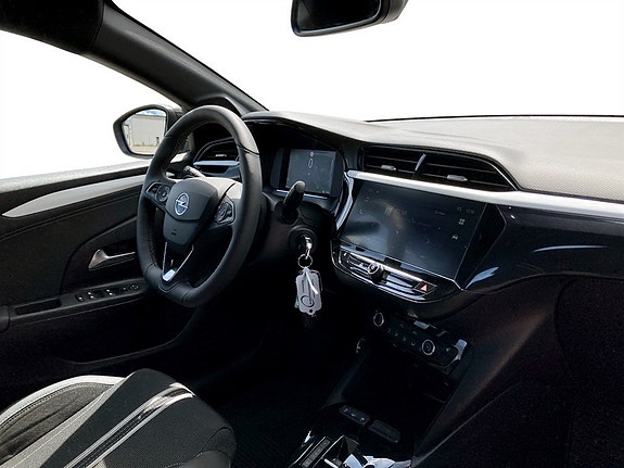 Opel Corsa 11 of 15