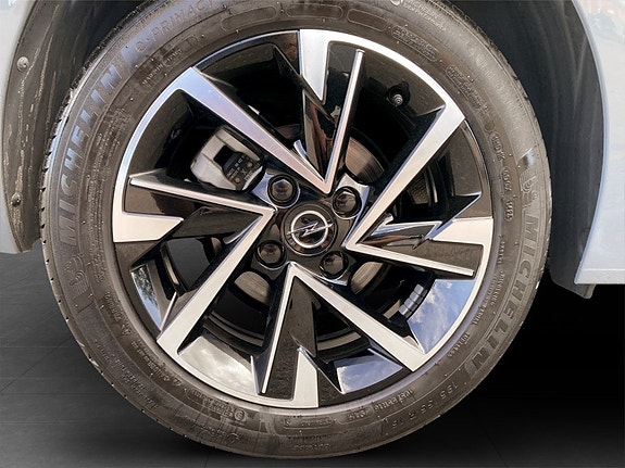 Opel Corsa 14 of 15