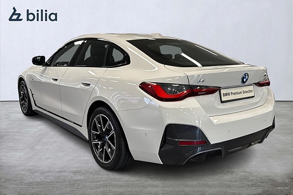 BMW i4 2 of 5
