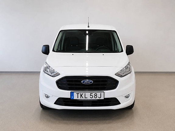 Ford Transit Connect 3 of 5