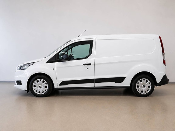 Ford Transit Connect 4 of 5