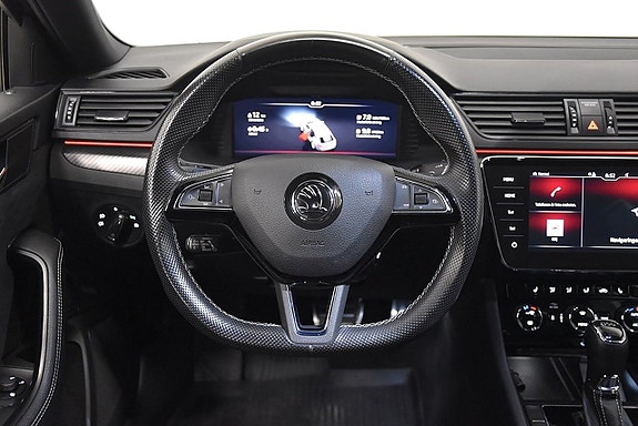 Skoda Superb 2 of 27