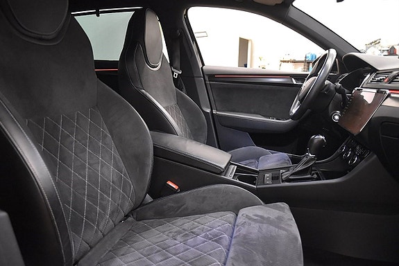 Skoda Superb 13 of 27