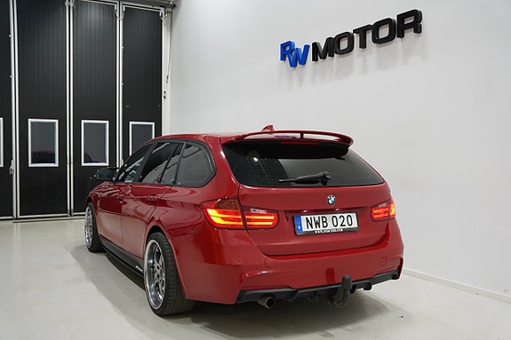 BMW 320 4 of 5