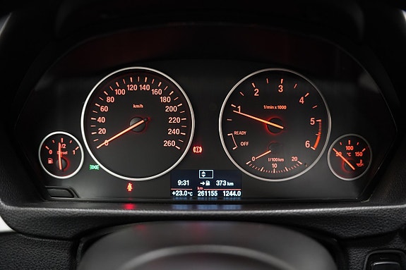 BMW 320 11 of 19