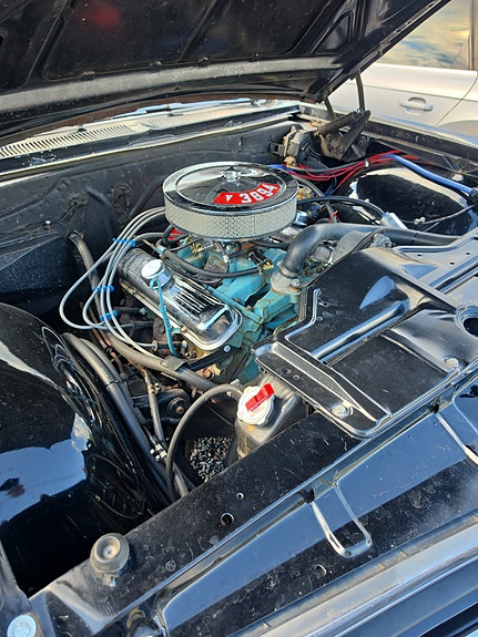 Pontiac Bonneville 4 of 5