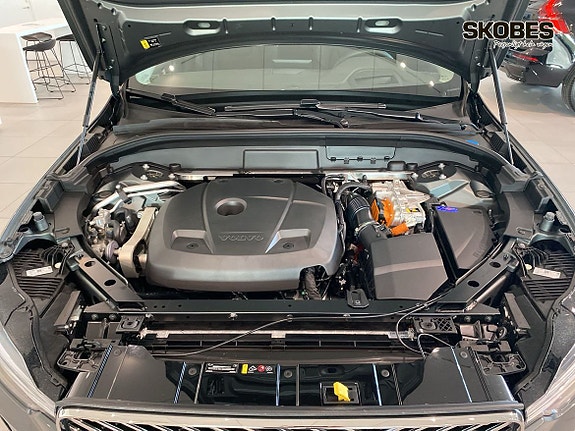 Volvo XC60 25 of 27