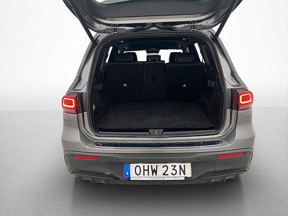 Mercedes-Benz EQB300 9 of 30