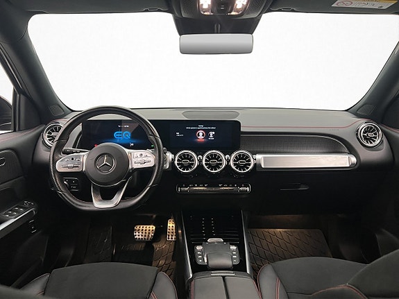 Mercedes-Benz EQB300 15 of 30