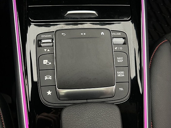 Mercedes-Benz EQB300 20 of 30