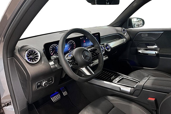 Mercedes-Benz B200 16 of 17