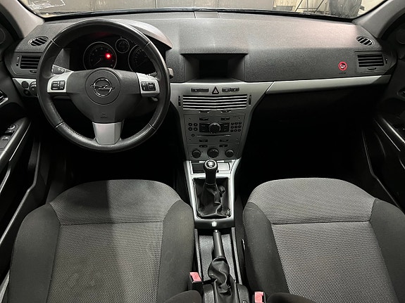Opel Astra 7 of 7
