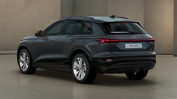 Audi Q6 e-tron 2 of 11