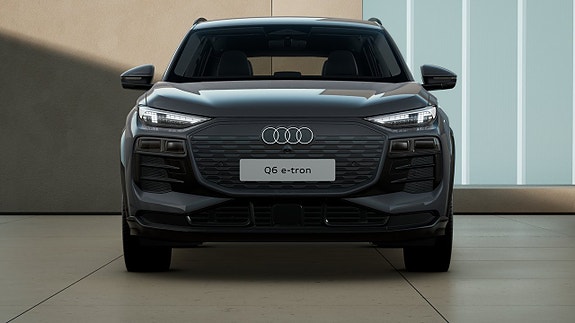 Audi Q6 e-tron 4 of 11