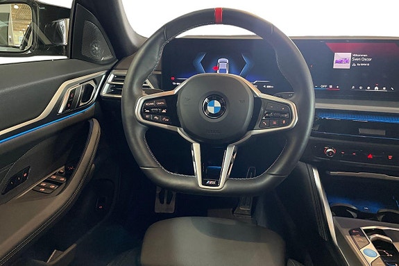 BMW i4 9 of 18