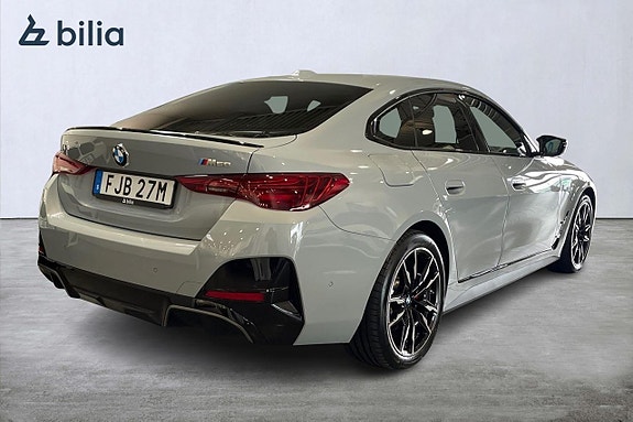 BMW i4 17 of 18