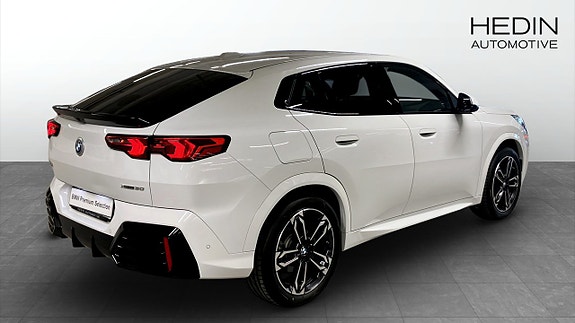 BMW iX2 2 of 9
