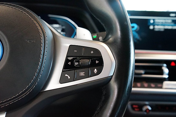 BMW X5 21 of 30