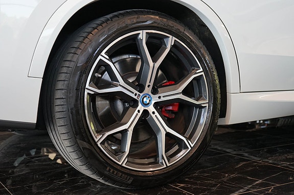 BMW X5 13 of 30