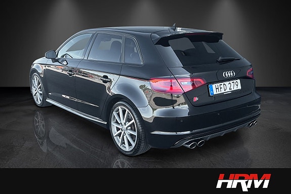 Audi S3 3 of 5