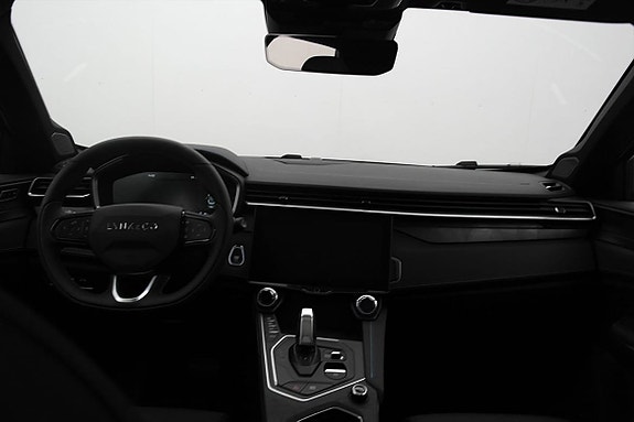 Lynk & Co 01 8 of 18