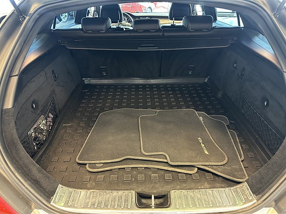 Mercedes-Benz CLS350 17 of 25