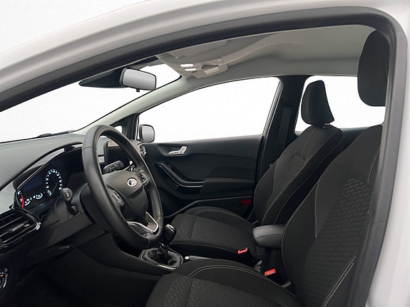 Ford Fiesta 11 of 27