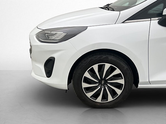 Ford Fiesta 24 of 27