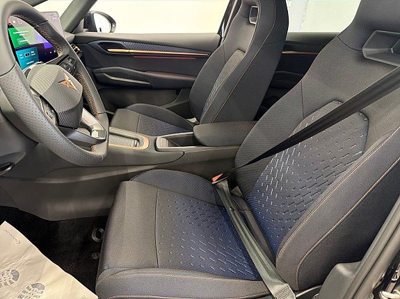 Cupra Born 18 of 18
