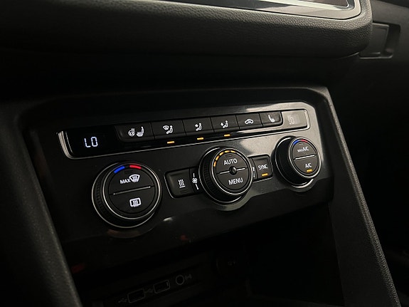 Volkswagen Tiguan Allspace 23 of 30