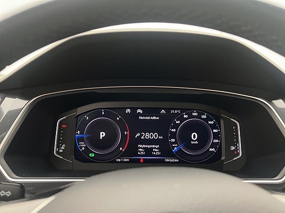 Volkswagen Tiguan Allspace 18 of 30