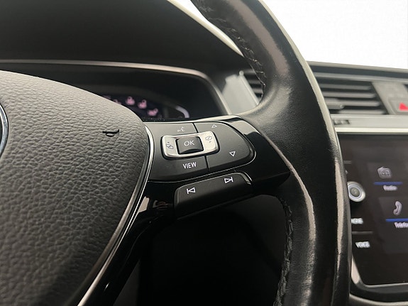 Volkswagen Tiguan Allspace 20 of 30