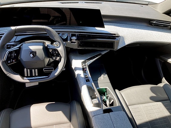 Peugeot 5008 7 of 16