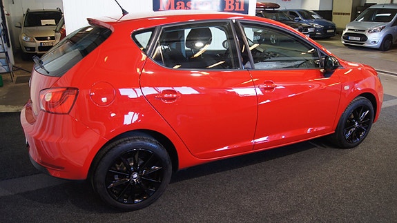 Seat Ibiza 2 of 5