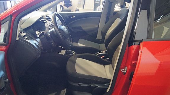 Seat Ibiza 5 of 5