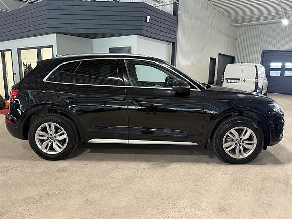Audi Q5 3 of 11