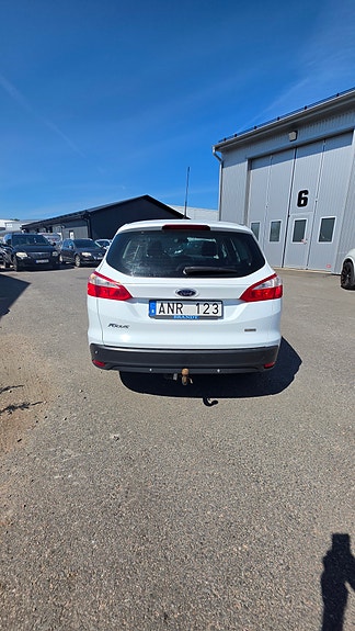 Ford Focus 4 of 5