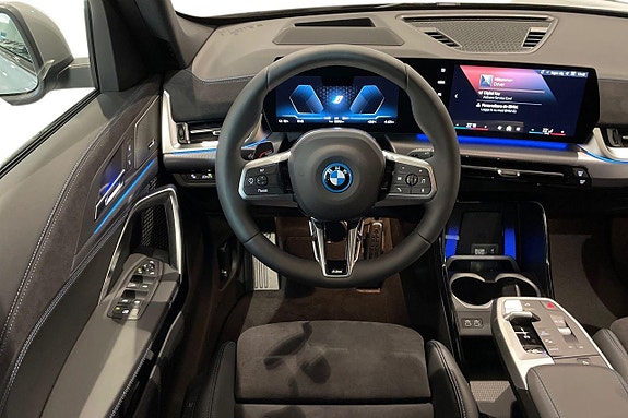 BMW X1 9 of 18