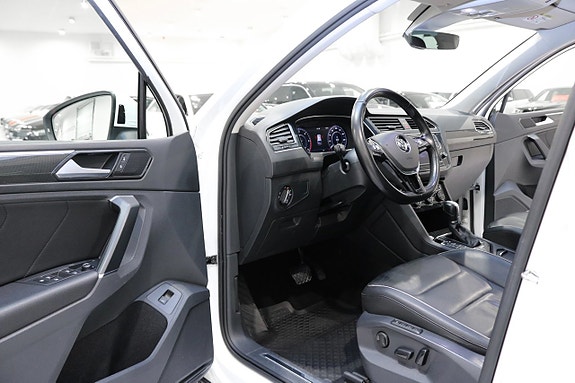 Volkswagen Tiguan 11 of 30